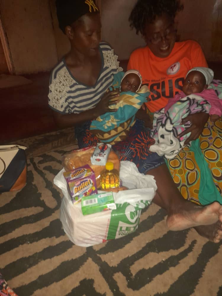 Showing love and care to the nursing mothers during an outreach in the community